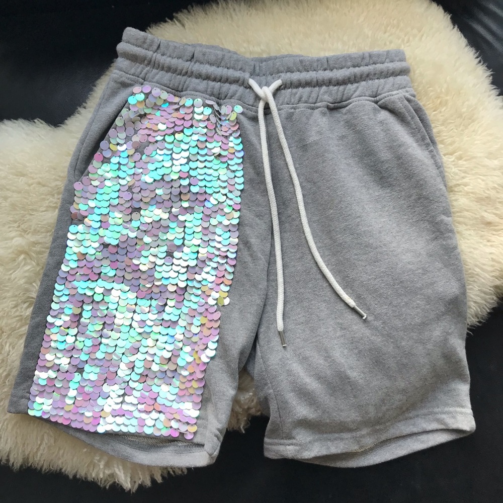 Super Glam Sporty Shorts✨S size